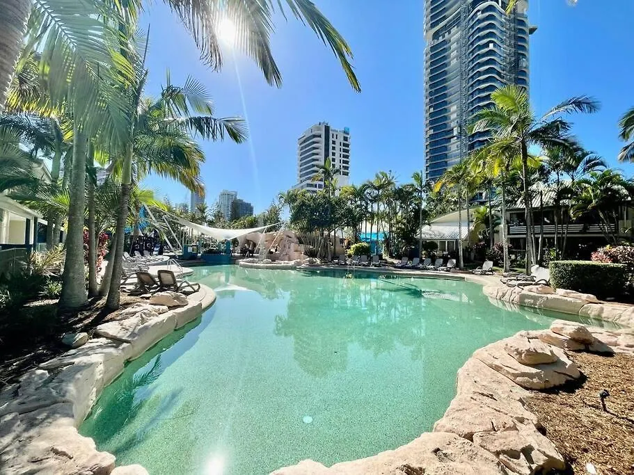 Diamond Beach 6 Gold Coast Australia